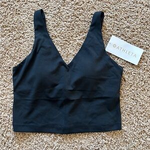 NWT Athleta Transcend V-Neck Crop Sports Bra A-C